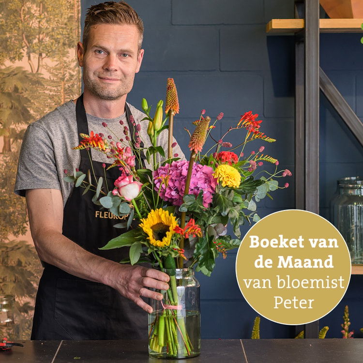 Maandboeket september hover